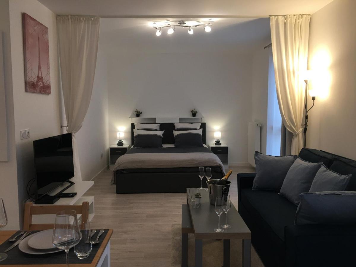 House Cosy One Apartment Gonesse Exterior photo